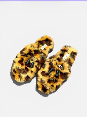 NWOT Coach Fuzzy Black Brown Slippers Size 5